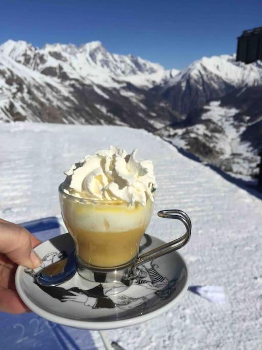 Appartamento Ampio Giardino Adiacente Piste Sci 4/6 Posti Letto La Thuile Luaran gambar